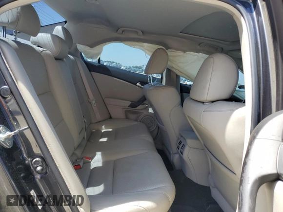 2012 Acura TSX Technology z VIN JH4CU2F67CC010227, wystawiony jako Copart lot #52697825 z przebiegiem 151 187 mil mil oraz Szkoda całkowita • Salvage title. Historia ofert i sprzedaży dostępna na DreamBid. Obrazek 10.