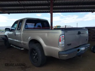 1999 Ford Super Duty F-250 XL with VIN 1FTNX20S3XED46555, listed as a IAAI auction lot 42074927 with 160,405 mi miles. Bid and sale history available at carsss.com. Image 3.