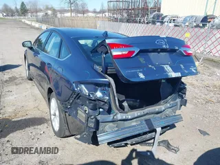 2019 Ford Fusion SE with VIN 3FA6P0LU8KR131951, listed as a IAAI auction lot 41908428 with 58,611 mi miles and . Bid and sale history available at DreamBid. Image 3.