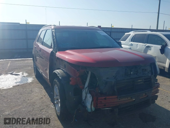 2017 Ford Explorer XLT z VIN 1FM5K7D88HGC65692, wystawiony jako IAAI lot #42359750 z przebiegiem 104 853 mil mil oraz . Historia ofert i sprzedaży dostępna na DreamBid. Obrazek 1.