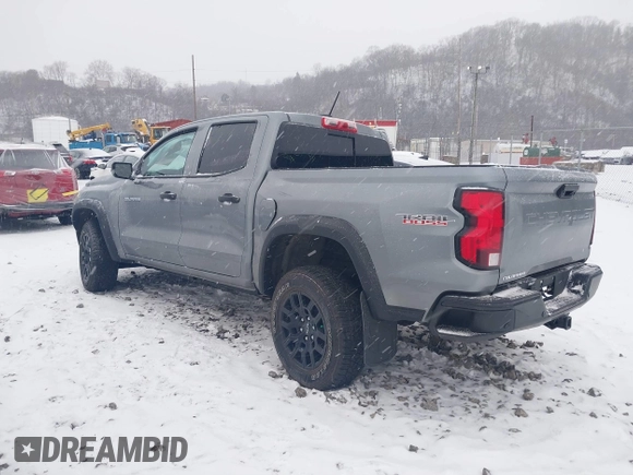 2023 Chevrolet Colorado 4WD Trail Boss with VIN 1GCPTEEK5P1251260, listed as a IAAI auction lot 41246330 with 21,404 mi miles. Bid and sale history available at carsss.com. Image 3.