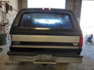 1993 Ford Bronco Custom with VIN 1FMEU15H2PLA65340, listed as a Copart auction lot 74177884 with 277,399 mi miles and Salvage title. Bid and sale history available at DreamBid. Image 6.