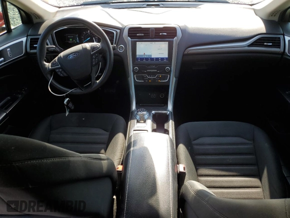 2019 Ford Fusion SE with VIN 3FA6P0LUXKR225376, listed as a Copart auction lot 53430445 with 133,512 mi miles and Non Repairable. Bid and sale history available at carsss.com. Image 8.