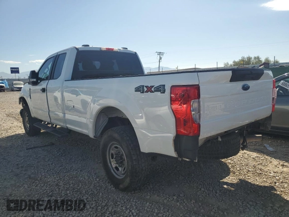 2022 Ford F-250 XL with VIN 1FT7X2BN4NED60820, listed as a Copart auction lot 72519704 with 41,228 mi miles and Salvage Title. Bid and sale history available at DreamBid. Image 2.
