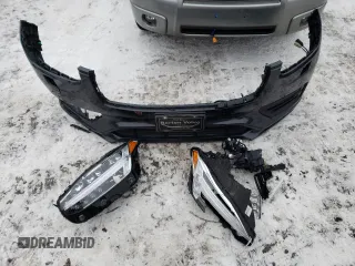 2021 Volvo XC90 Momentum z VIN YV4A22PK3M1711013, wystawiony jako Copart lot #86363804 z przebiegiem 99 219 mil mil oraz Szkoda całkowita • Salvage title. Historia ofert i sprzedaży dostępna na DreamBid. Obrazek 13.