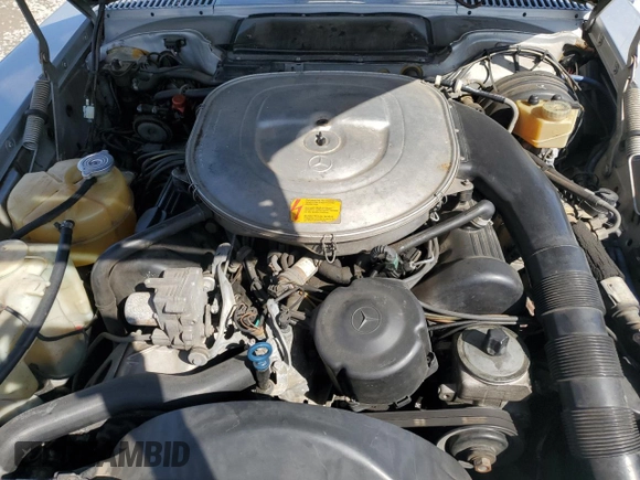 1989 Mercedes-Benz 560 Series 560SL with VIN WDBBA48D3KA097999, listed as a Copart auction lot 48649625 with 124,752 mi miles and Salvage Title. Bid and sale history available at carsss.com. Image 11.