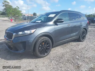 2020 Kia Sorento LX V6 with VIN 5XYPG4A52LG692773, listed as a IAAI auction lot 40548112 with 37,344 mi miles. Bid and sale history available at carsss.com. Image 17.