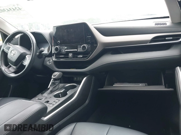 2023 Toyota Highlander L с VIN 5TDKDRBH4PS031327, выставлен на аукционе IAAI как лот 42434302 с пробегом 39 453 миль миль и . История ставок и продаж доступна на DreamBid. Изображение 5.