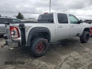 2010 GMC Sierra 1500 SLT z VIN 3GTRKWE31AG137534, wystawiony jako Copart lot #49826025 z przebiegiem 161 308 mil mil oraz Szkoda całkowita • Salvage title. Historia ofert i sprzedaży dostępna na DreamBid. Obrazek 3.