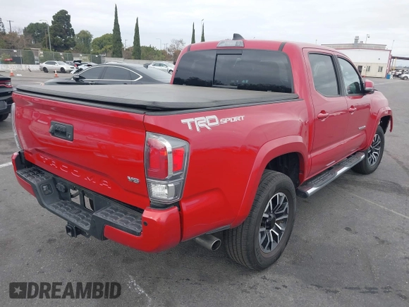 2020 Toyota Tacoma SR5 z VIN 3TMAZ5CN1LM139635, wystawiony jako IAAI lot #40994723 z przebiegiem 72 752 mil mil oraz . Historia ofert i sprzedaży dostępna na DreamBid. Obrazek 4.