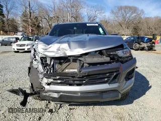 2024 Chevrolet Colorado 2WD LT z VIN 1GCPSCEK5R1108190, wystawiony jako Copart lot #45334365 z przebiegiem 34 068 mil mil oraz Szkoda całkowita • Salvage title. Historia ofert i sprzedaży dostępna na DreamBid. Obrazek 5.
