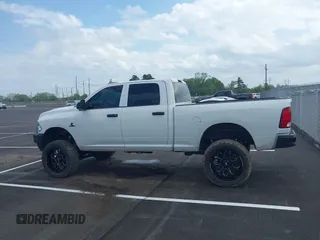 2017 Ram 2500 Tradesman with VIN 3C6UR5CL7HG780846, listed as a IAAI auction lot 41868052 with 103,809 mi miles and . Bid and sale history available at DreamBid. Image 14.