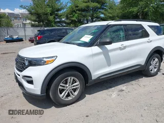 2021 Ford Explorer XLT z VIN 1FMSK8DH5MGA54632, wystawiony jako IAAI lot #42229993 z przebiegiem 34 304 mil mil oraz . Historia ofert i sprzedaży dostępna na DreamBid. Obrazek 19.