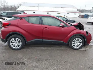2019 Toyota C-HR XLE with VIN JTNKHMBX5K1062246, listed as a IAAI auction lot 41515839 with 44,098 mi miles. Bid and sale history available at carsss.com. Image 13.