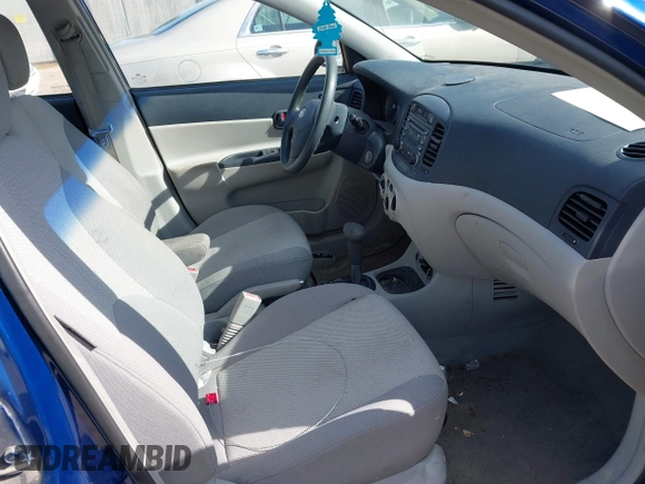 2006 Hyundai Accent GLS with VIN KMHCN46C86U055221, listed as a IAAI auction lot 42028714 with 1 mi miles. Bid and sale history available at carsss.com. Image 5.