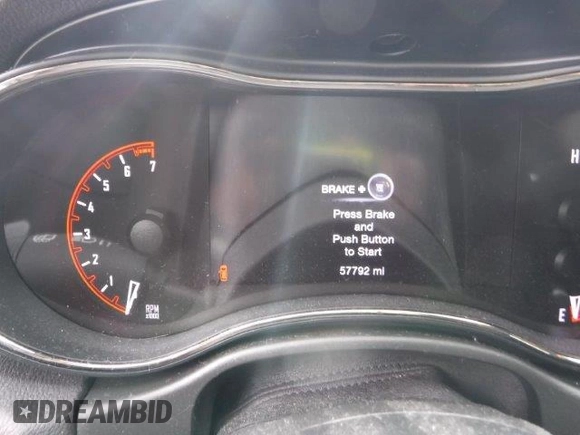 2020 Dodge Durango GT Plus z VIN 1C4RDJDG3LC260503, wystawiony jako Copart lot #52633005 z przebiegiem 57 792 mil mil oraz Szkoda całkowita • Salvage title. Historia ofert i sprzedaży dostępna na DreamBid. Obrazek 9.