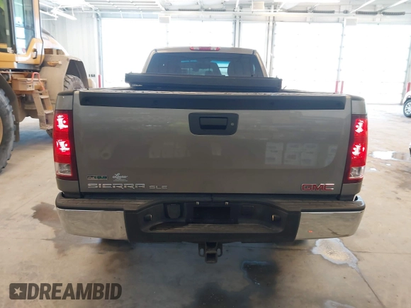 2012 GMC Sierra 1500 with VIN 1GTN1VE06CZ252800, listed as a IAAI auction lot 41684058 with 102,401 mi miles and . Bid and sale history available at DreamBid. Image 16.