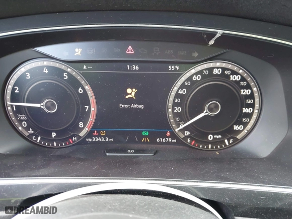 2018 Volkswagen Tiguan Wolfsburg Edition with VIN 3VV5B7AX7JM154967, listed as a IAAI auction lot 41433312 with 61,679 mi miles. Bid and sale history available at carsss.com. Image 7.