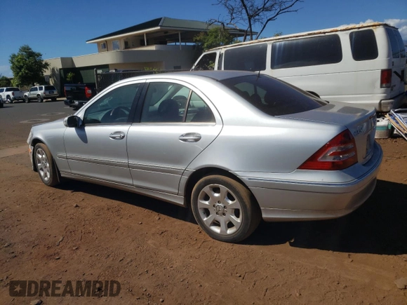 2005 Mercedes-Benz C 320 with VIN WDBRF64J05F566402, listed as a Copart auction lot 73782604 with 126,096 mi miles and Salvage Title. Bid and sale history available at DreamBid. Image 2.