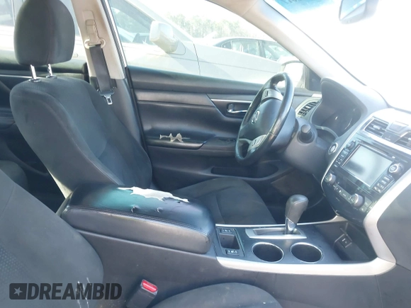 2015 Nissan Altima SL with VIN 1N4AL3APXFC494292, listed as a IAAI auction lot 41488017 with 195,475 mi miles and . Bid and sale history available at DreamBid. Image 5.