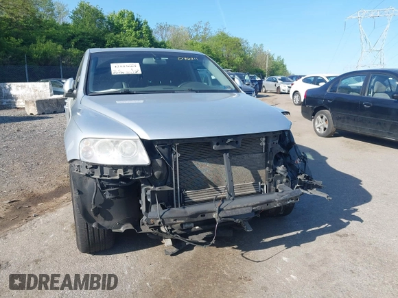 2005 Volkswagen Touareg 3.2L V6 with VIN WVGZG77L75D076211, listed as a IAAI auction lot 42143669 with 158,586 mi miles and . Bid and sale history available at DreamBid. Image 12.