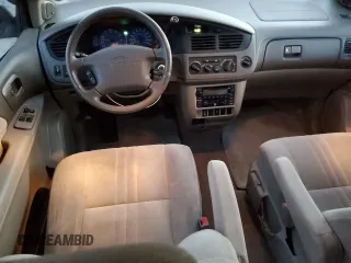 2002 Toyota Sienna LE with VIN 4T3ZF13C12U498273, listed as a Copart auction lot 82745224 with 144,265 mi miles and Non Repairable. Bid and sale history available at carsss.com. Image 8.