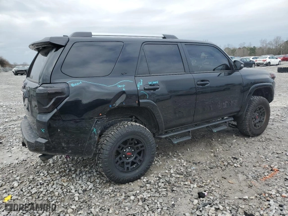 2024 Toyota 4Runner SR5 Premium with VIN JTENU5JR7R6250717, listed as a Copart auction lot 44840995 with 16,336 mi miles and Salvage Title. Bid and sale history available at carsss.com. Image 3.