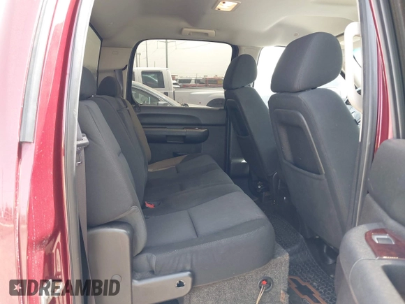 2013 Chevrolet Silverado 1500 LT with VIN 3GCPCSE02DG379501, listed as a IAAI auction lot 41714696 with 152,248 mi miles and . Bid and sale history available at DreamBid. Image 8.