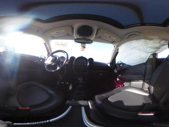 2015 MINI Countryman with VIN WMWZB3C54FWM33074, listed as a IAAI auction lot 42094992 with 86,704 mi miles and . Bid and sale history available at DreamBid. Image 19.