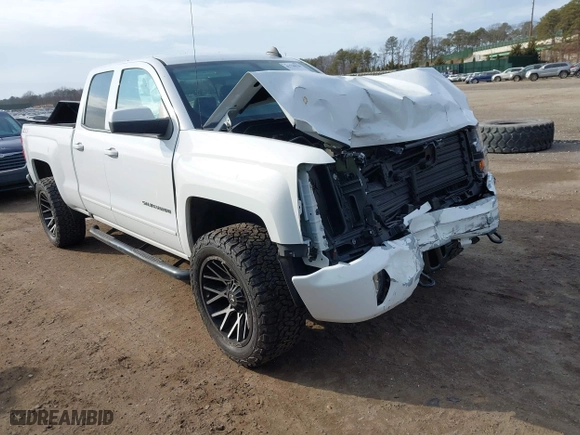 2018 Chevrolet Silverado 1500 LT with VIN 1GCVKREC7JZ264840, listed as a IAAI auction lot 41739510 with 70,377 mi miles. Bid and sale history available at carsss.com. Image 1.