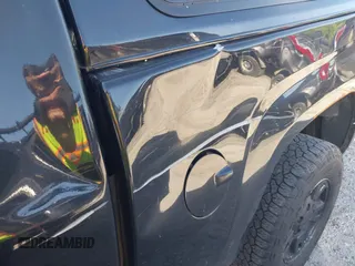 2008 Chevrolet Colorado LS z VIN 1GCDT249X88227593, wystawiony jako IAAI lot #42197329 z przebiegiem 98 075 mil mil oraz . Historia ofert i sprzedaży dostępna na DreamBid. Obrazek 13.