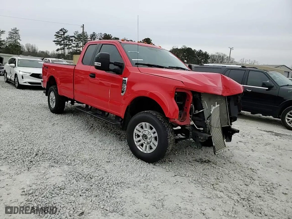 2018 Ford Super Duty F-250 SRW XL with VIN 1FT7X2B63JEC97549, listed as a Copart auction lot 89342415 with 71,897 mi miles and Salvage Title. Bid and sale history available at carsss.com. Image 13.