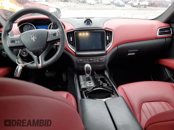 2018 Maserati Ghibli S Q4 GranLusso with VIN ZAM57YTL2J1292506, listed as a Copart auction lot 39172313 with 28,525 mi miles. Bid and sale history available at carsss.com. Image 8.
