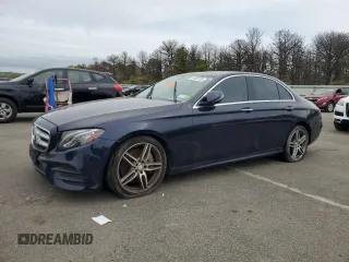2017 Mercedes-Benz E 300 Luxury z VIN WDDZF4KB3HA076755, wystawiony jako Copart lot #56703125 z przebiegiem Nie podano mil oraz Czysty tytuł • Clean title. Historia ofert i sprzedaży dostępna na DreamBid. Obrazek 1.