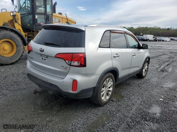 2014 Kia Sorento EX with VIN 5XYKUDA72EG540029, listed as a Copart auction lot 51472205 with 207,419 mi miles and Clean Title. Bid and sale history available at carsss.com. Image 3.