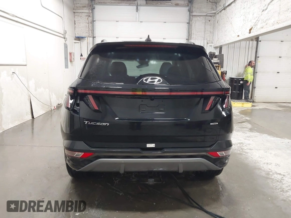 2024 Hyundai Tucson Limited with VIN 5NMJECDE7RH340093, listed as a IAAI auction lot 41379782 with 33,448 mi miles. Bid and sale history available at carsss.com. Image 16.