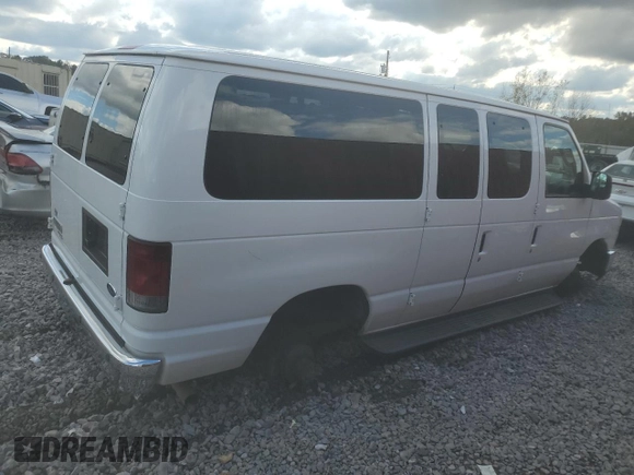 2008 Ford Econoline Passenger XL with VIN 1FBNE31L58DB04686, listed as a Copart auction lot 79701724 with Not Provided miles and Salvage Title. Bid and sale history available at carsss.com. Image 3.