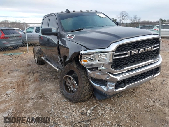 2020 Ram 2500 Tradesman with VIN 3C6UR5CL9LG123989, listed as a IAAI auction lot 41226509 with 144,018 mi miles. Bid and sale history available at carsss.com. Image 6.