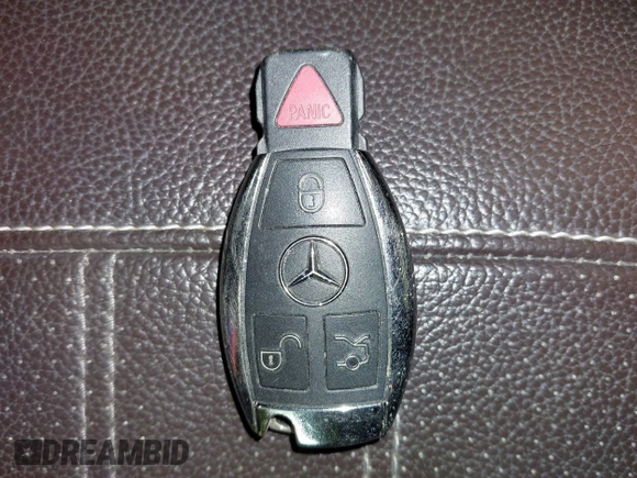 2017 Mercedes-Benz GLE 350 z VIN 4JGDA5HB2HA913359, wystawiony jako IAAI lot #42017821 z przebiegiem 81 885 mil mil oraz . Historia ofert i sprzedaży dostępna na DreamBid. Obrazek 11.