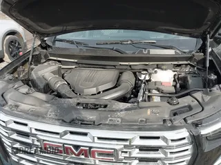 2024 GMC Acadia AWD Denali z VIN 1GKENRKS8RJ170659, wystawiony jako IAAI lot #41617698 z przebiegiem 14 137 mil mil oraz . Historia ofert i sprzedaży dostępna na DreamBid. Obrazek 10.