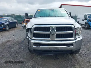 2018 Ram 2500 Tradesman with VIN 3C6UR5CL4JG207120, listed as a IAAI auction lot 40124581 with 191,567 mi miles and . Bid and sale history available at DreamBid. Image 13.
