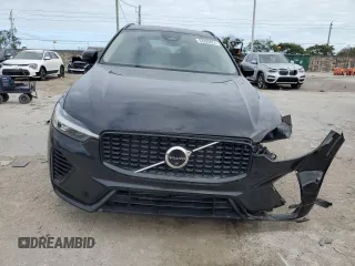 2024 Volvo XC60 Recharge Plug-In Hybrid Plus Dark Theme with VIN YV4H60DL2R1719759, listed as a Copart auction lot 83295824 with 10,051 mi miles and Salvage Title. Bid and sale history available at carsss.com. Image 5.