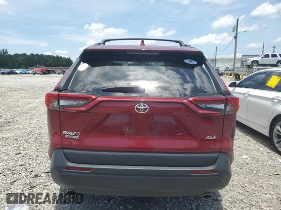 2021 Toyota RAV4 XLE Premium z VIN 2T3C1RFV3MW155693, wystawiony jako Copart lot #61505845 z przebiegiem 22 420 mil mil oraz Szkoda całkowita • Salvage title. Historia ofert i sprzedaży dostępna na DreamBid. Obrazek 6.