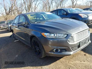 2015 Ford Fusion SE with VIN 3FA6P0H71FR189411, listed as a IAAI auction lot 41807822 with 217,329 mi miles. Bid and sale history available at carsss.com. Image 1.