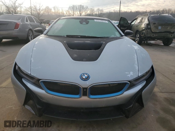 2015 BMW i8 z VIN WBY2Z2C56FV674231, wystawiony jako Copart lot #37218014 z przebiegiem 27 465 mil mil oraz . Historia ofert i sprzedaży dostępna na DreamBid. Obrazek 5.