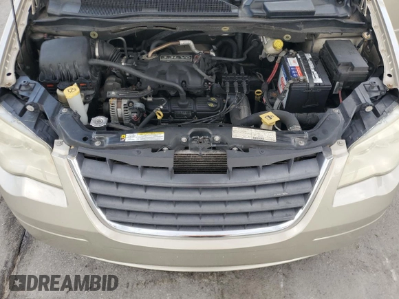 2008 Chrysler Town & Country LX with VIN 2A8HR44H28R766600, listed as a Copart auction lot 52558705 with 173,701 mi miles and Salvage Title. Bid and sale history available at carsss.com. Image 13.