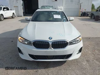 2025 BMW 3 Series 330i with VIN 3MW69CW09S8F10863, listed as a IAAI auction lot 42525396 with 13,155 mi miles and . Bid and sale history available at DreamBid. Image 11.