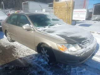 2003 Toyota Avalon XL with VIN 4T1BF28B43U302831, listed as a IAAI auction lot 41353606 with 132,766 mi miles and . Bid and sale history available at carsss.com. Image 1.