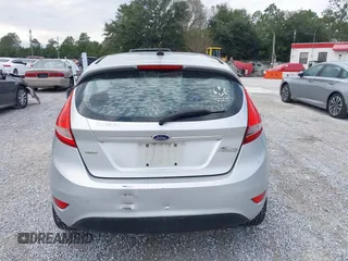 2011 Ford Fiesta SES with VIN 3FADP4FJ5BM232264, listed as a IAAI auction lot 40982622 with 184,726 mi miles. Bid and sale history available at carsss.com. Image 16.