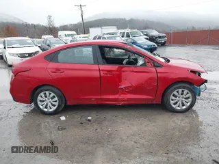 2020 Hyundai Accent SE with VIN 3KPC24A6XLE099469, listed as a IAAI auction lot 40924712 with 90,952 mi miles. Bid and sale history available at carsss.com. Image 14.